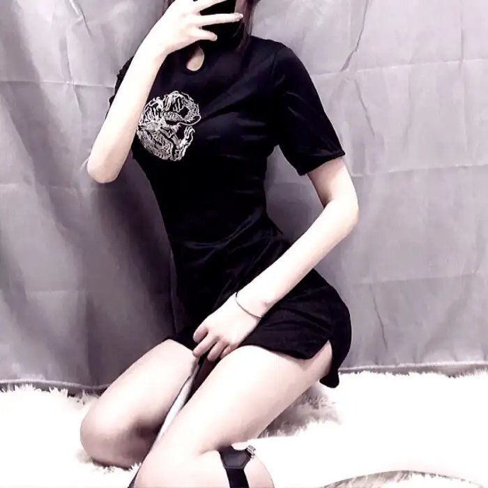 彩凤嬉春